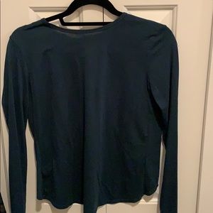 fabletics darkblue open back long sleeve.  size Xs